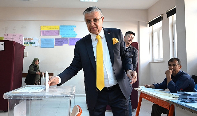 Lider Topaloğlu oyunu kullandı