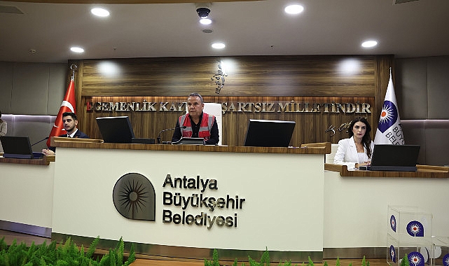 Antalya Büyükşehir Belediye Meclisi yeni devrin birinci toplantısını yaptı