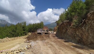 Antalya Büyükşehir Belediyesi Alanya’da yeni yol açtı