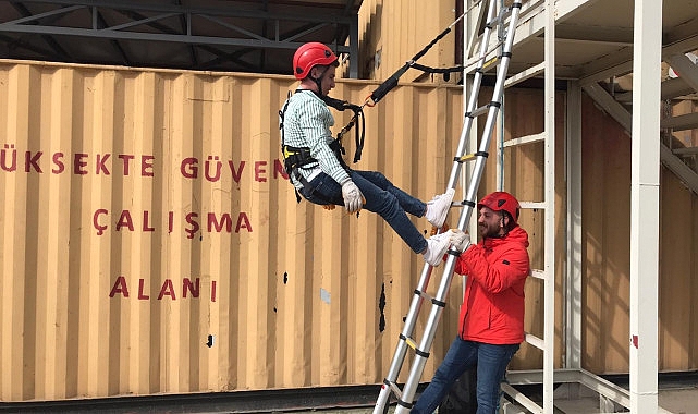 Büyükşehir İtfaiyesinden Orman İşletmeye eğitim