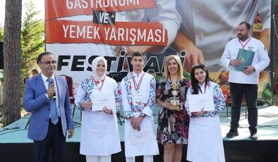 İzmir MEB Gastronomi Şenliğinde Lezzet Şöleni Yaşandı