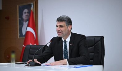 Kartepe Belediyesi yeni periyodun birinci meclisi olan Nisan Ayı olağan meclis toplantısı Kartepe Belediye Başkanı Av.M.Mustafa Kocaman, başkanlığında yapıldı