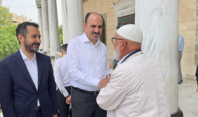 Lider Altay Hacıveyiszade Camii’nde Vatandaşlarla Buluştu