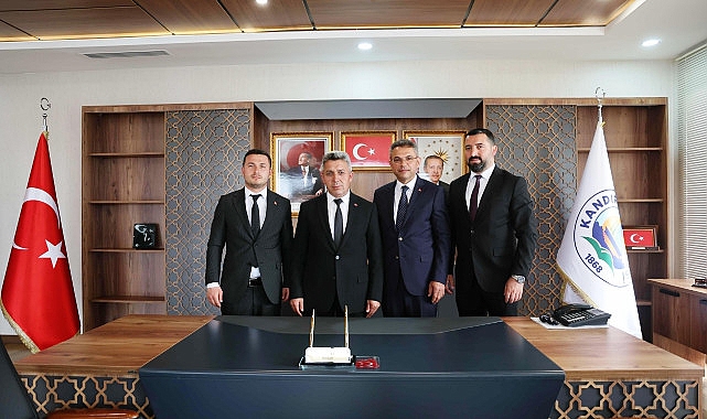 Lider Ölmez grubunu kurmaya başladı