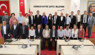 Lider Önal muhtarlarla buluştu: “Her vatandaşımızın sesine kulak vereceğiz”