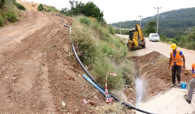 ASAT Kumluca’nın kırsal mahallelerinde içme suyu çizgilerini yeniliyor