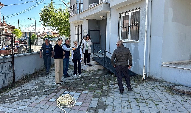 Burhaniye Belediyesi, Börezli Mahallesi’nde belirlenen gereksinimler doğrultusunda çalışmalarını sürdürüyor