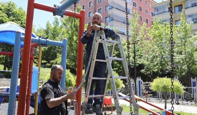 Çankaya Belediyesi, ilçe genelinde 3 milyon 240 bin metrekareyi bulan parklarında bakım tamirat çalışmalarını hızlandırdı