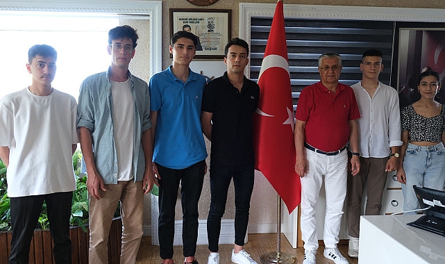 CHP Kemer Gençlik Kolları’ndan Lider Topaloğlu’na ziyaret