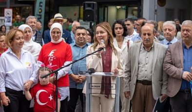 Konak’ta Engelliler Haftası’na dansla dikkat çekildi