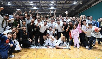 Konya Büyükşehir Belediyespor Türkiye Basketbol Ligi’ne Yükseldi