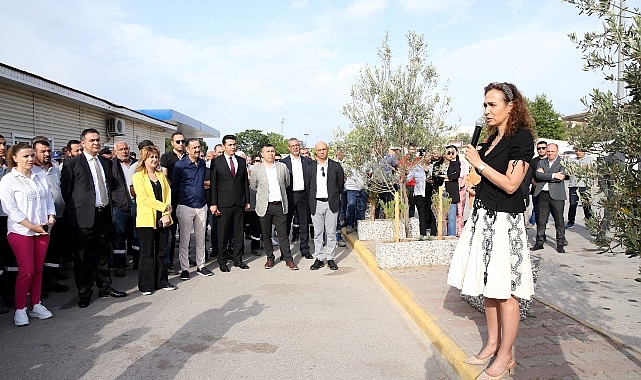 Lider Ünsal çalışanlarla buluştu: Bana inancın. Sıkıntı günleri dayanışmayla aşacağız!