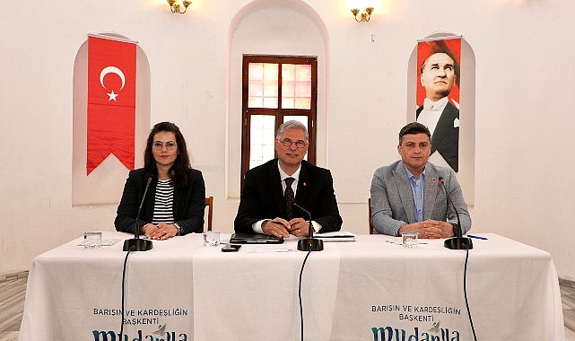 Mudanya Belediyesi Mayıs Ayı Olağan Meclis Toplantısı’nda Mudanya Dolgu Alanı’nda bulunan Kapalı Pazar Yeri’nin yine kullanıma açılması oy birliği ile kabul edildi