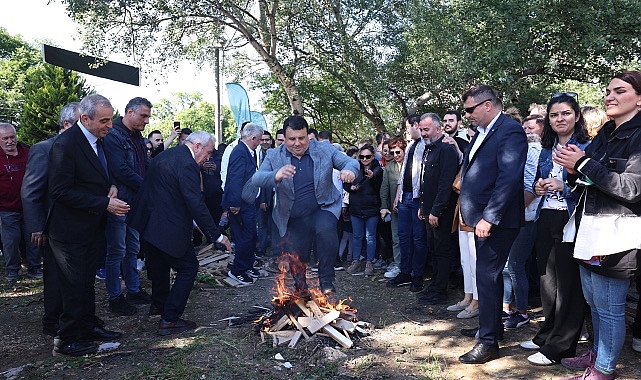 Nilüfer’de hıdırellez coşkusu yaşandı