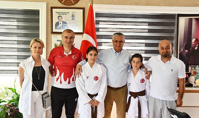 Ulusal karatecilerden Lider Topaloğlu’na ziyaret