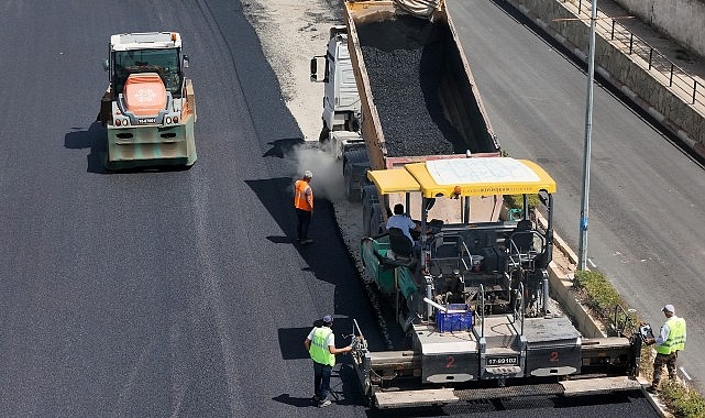 Aydın Büyükşehir Belediyesi, kent genelinde vatandaşlar için daha inançlı ve konforlu yollar oluşturmaya devam ediyor