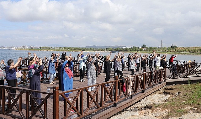 Büyükşehir’le etkin yaşa, hayattan kopma