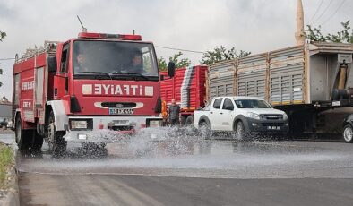 Nevşehir Belediyesi grupları, hafta sonu Yeni Sanayi Sitesi ve Lale Sanayi Sitesi’nde bayram öncesi ayrıntılı paklık, bakım ve tamir çalışması gerçekleştirdi