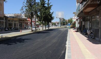 Antalya Büyükşehir Belediyesi’nden evvel alt yapı sonra asfalt çalışması