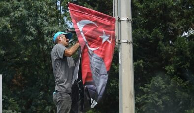 Vatana Can Verenler’i minnetle anıyoruz